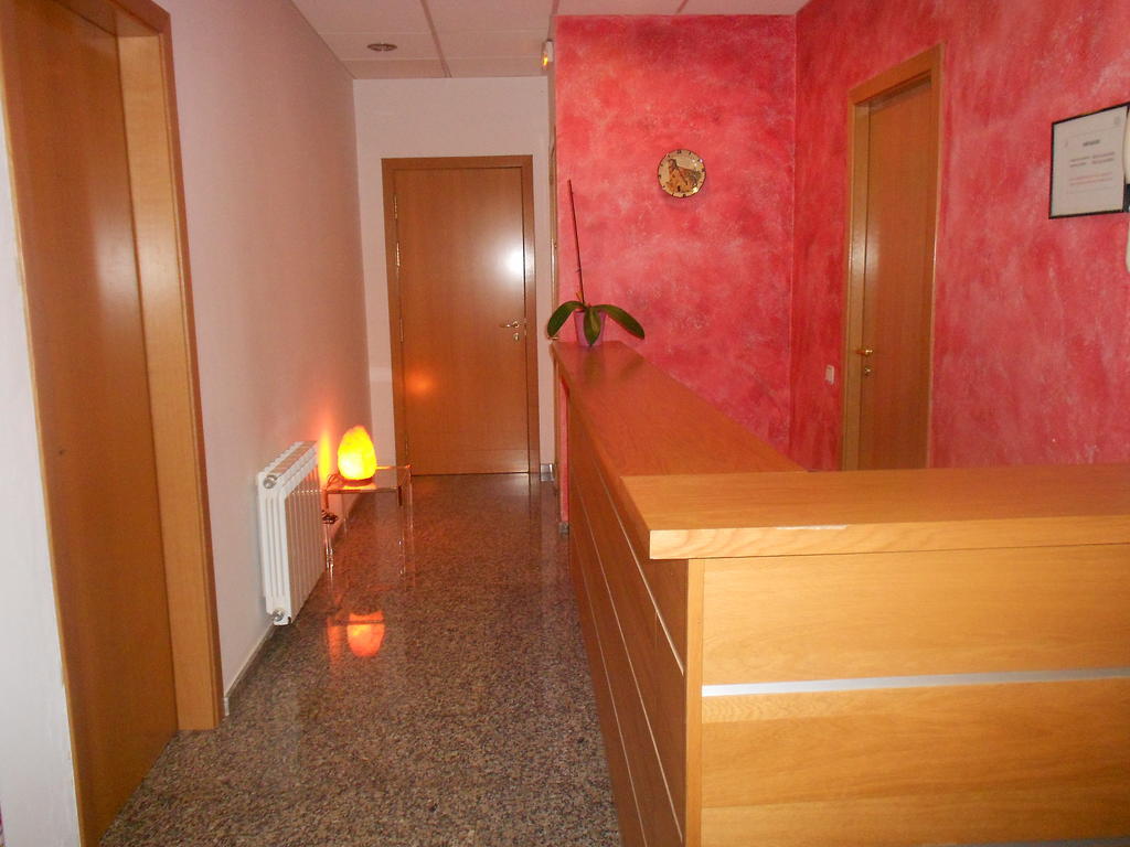 Hostal Ca La Irene Sant Vicens De Castellet Exterior foto