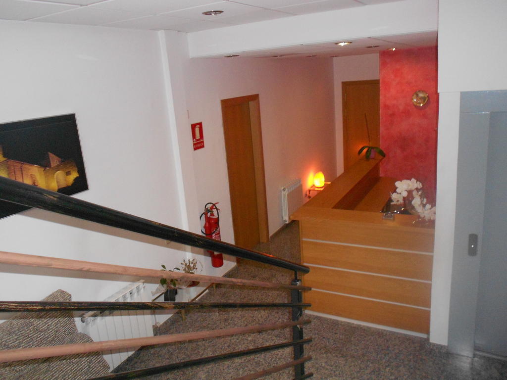 Hostal Ca La Irene Sant Vicens De Castellet Exterior foto